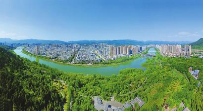 广元:努力从整体连片贫困向同步全面小康跨越