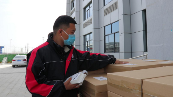 杨凌:政校企携手,为鄂籍师生共克时艰送温暖643