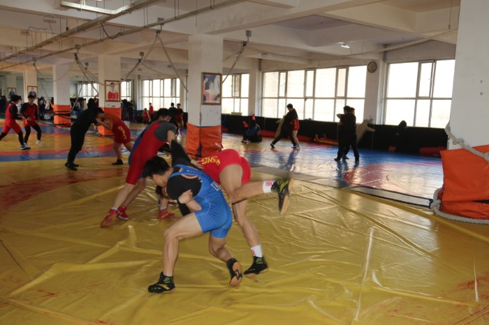 榆林市体育局班子全体成员,市体育运动学校校